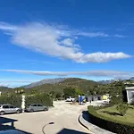 En Mijas Costa, Alta Loma Apartamento *