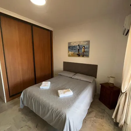 En Mijas Costa, Alta Loma