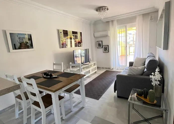 En Mijas Costa, Alta Loma